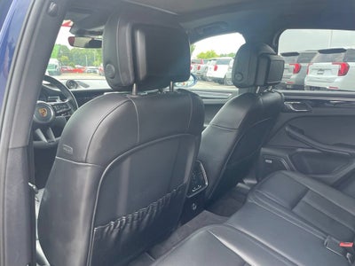2022 Porsche Macan S