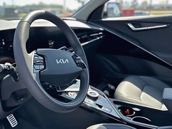 Niro EV Cabin Steering Wheel and Infotainment in Sherwood, AR