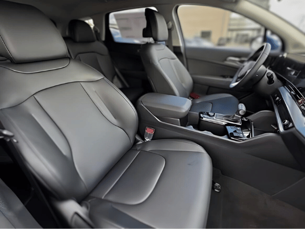 2025 Sportage Interior
