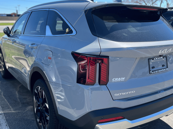 Kia Sorento SUV rear at Crain Kia of Sherwood