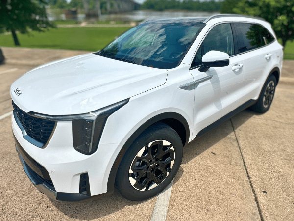 Refreshed Kia Sorento at Crain Kia